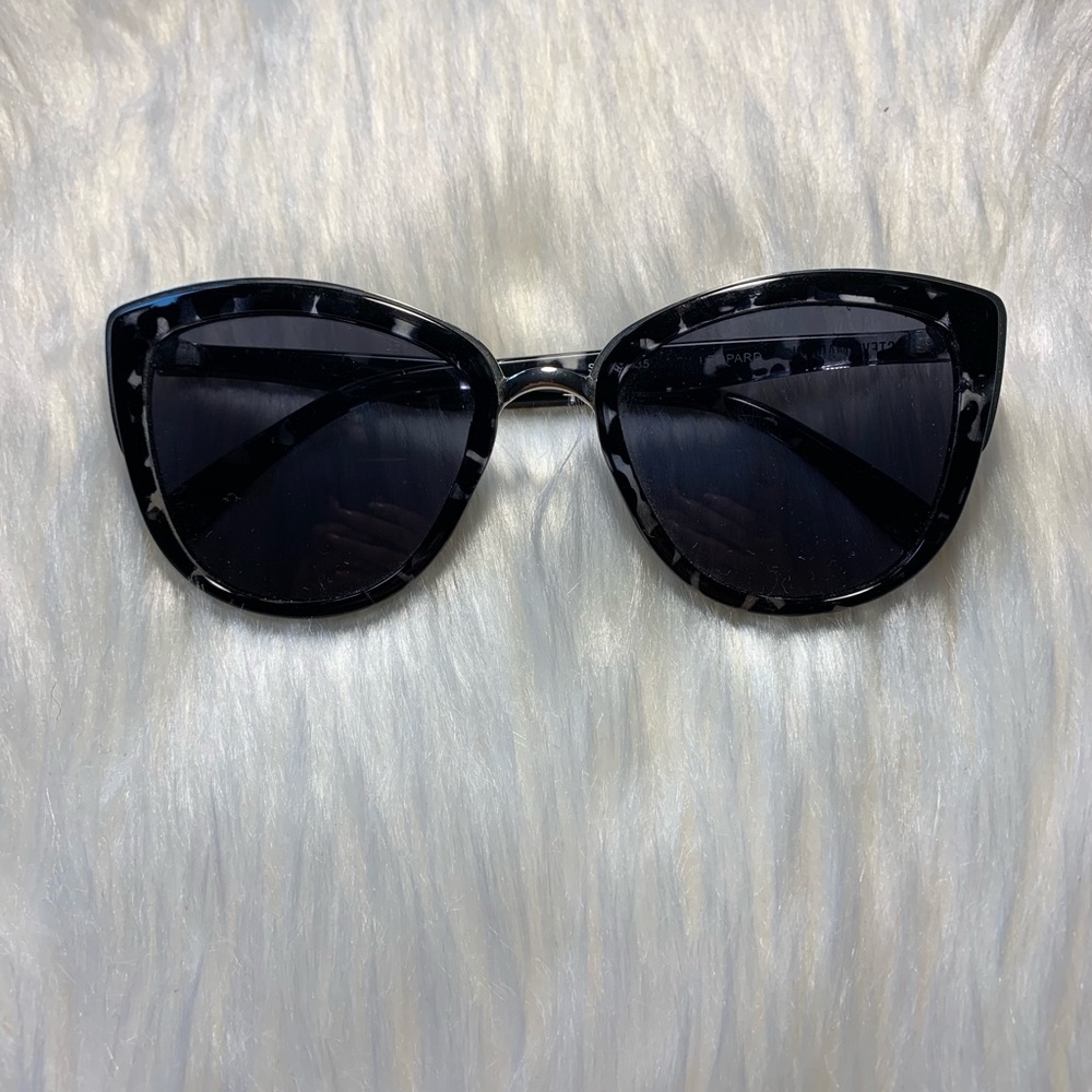 Steve Madden Sunglasses